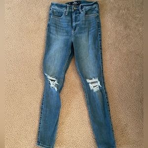 Hollister High-Rise Skinny Jeans